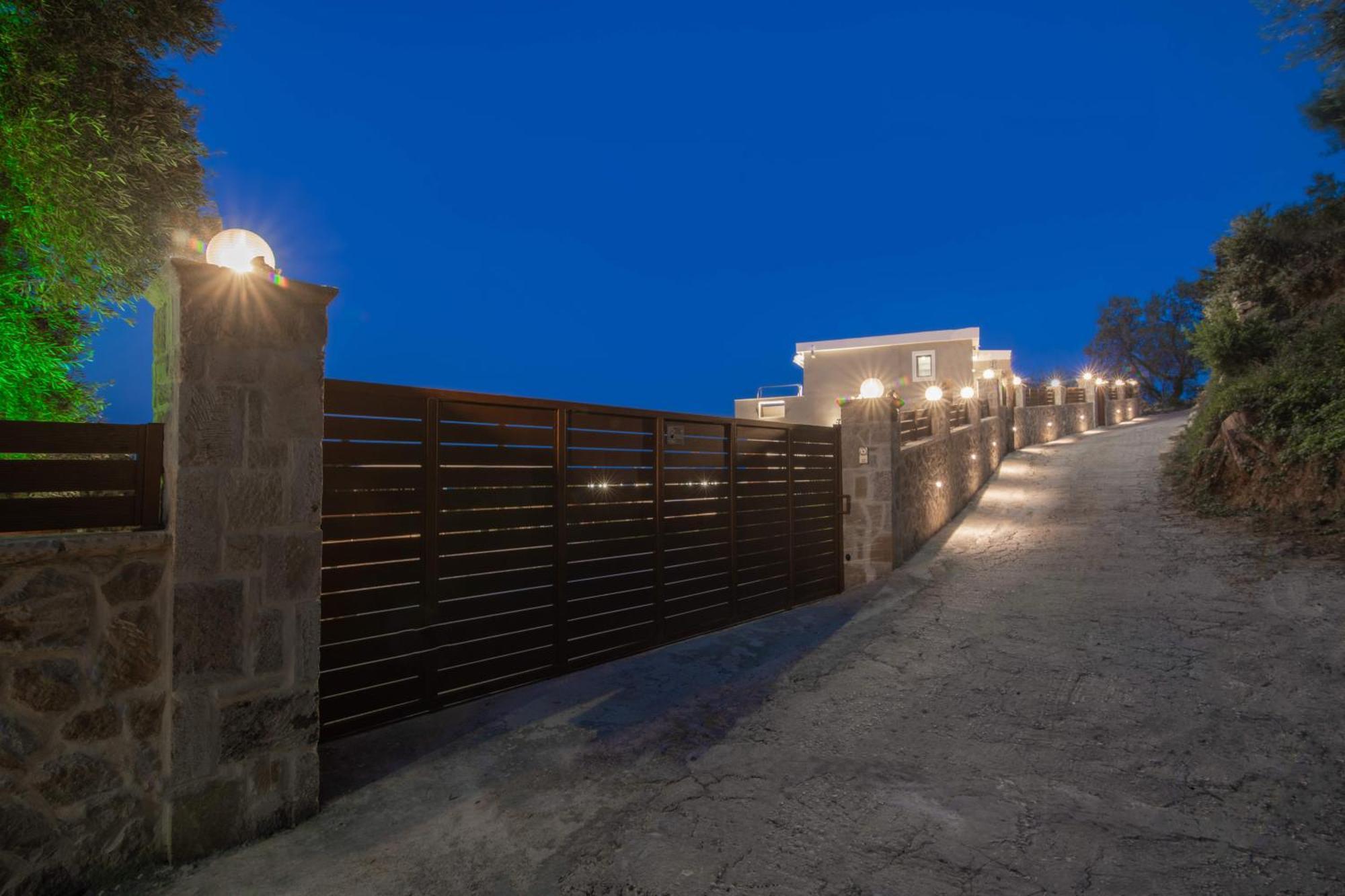 Lazai Villa Kato Yerakarion エクステリア 写真